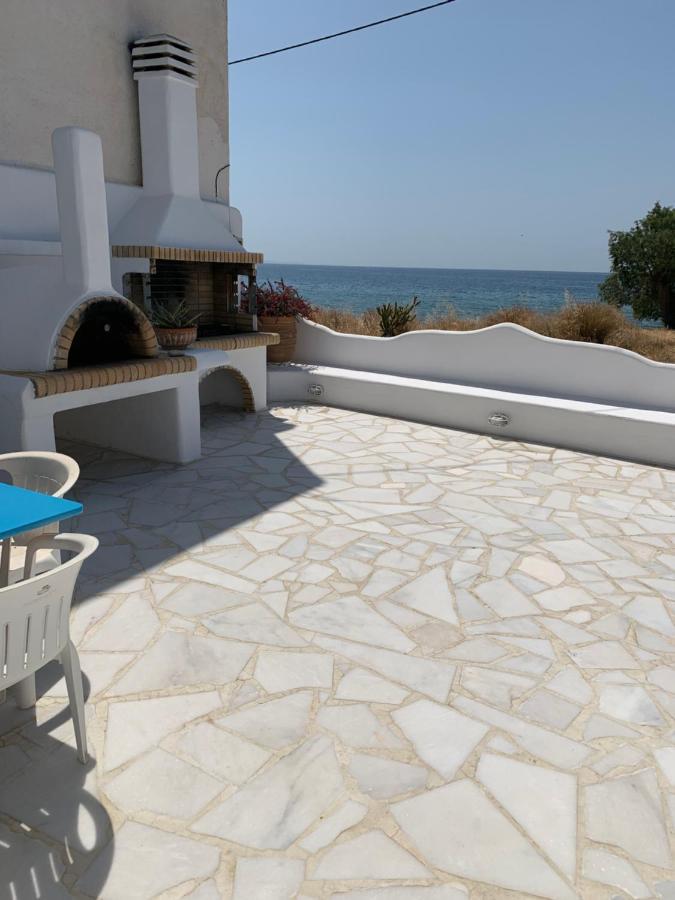 Blue Sea Villa & Apartments Makrýgialos Exterior foto